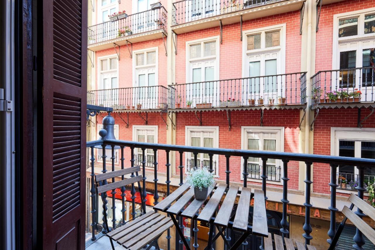 Apartamento Boutique Centro Zapateria 45 Apartment Pamplona Exterior foto