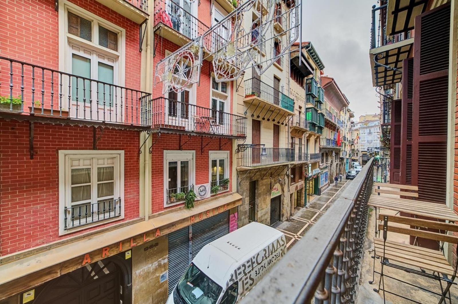 Apartamento Boutique Centro Zapateria 45 Apartment Pamplona Exterior foto